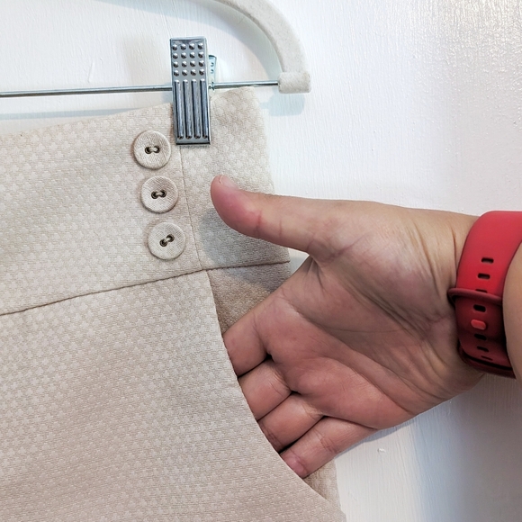 Lucca Couture high waisted sailor button shorts size 12 - Picture 2 of 7